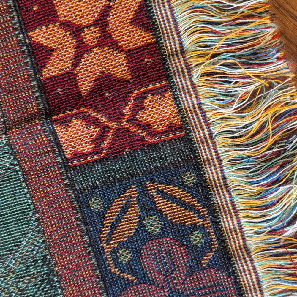 Vintage Three Wise Men Multi-Colour Tapestry Lightweight Throw Blanket - Holiday - Picture 5 of 7